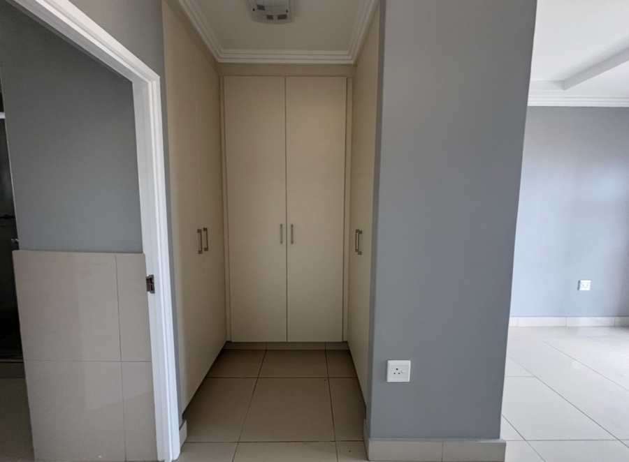 To Let 3 Bedroom Property for Rent in Umhlanga Ridge KwaZulu-Natal