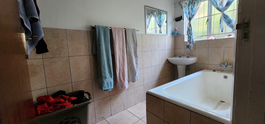 3 Bedroom Property for Sale in Grosvenor KwaZulu-Natal