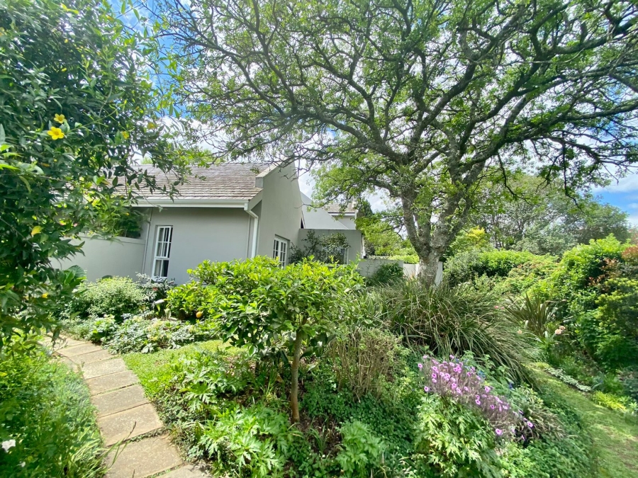 4 Bedroom Property for Sale in Greendale KwaZulu-Natal