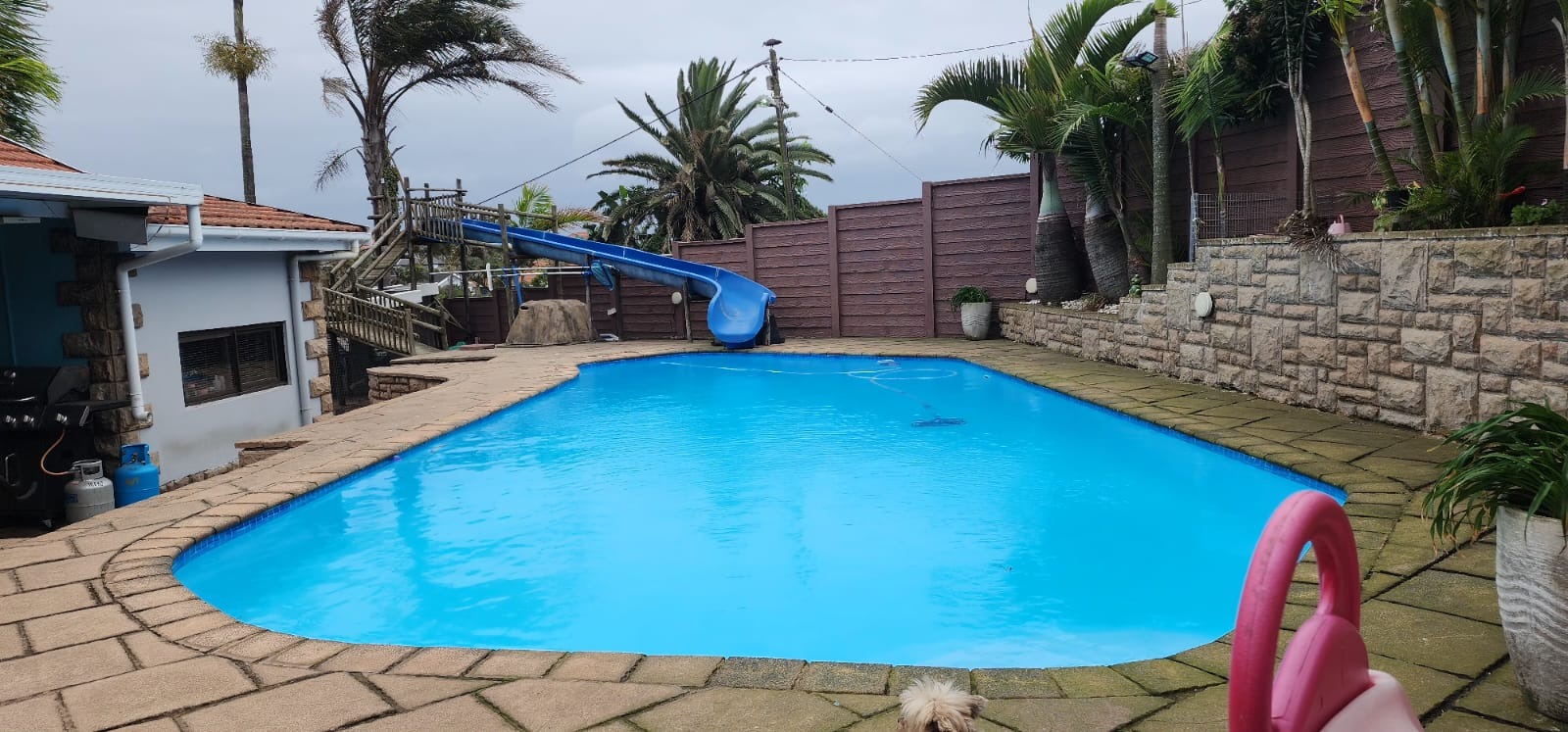 6 Bedroom Property for Sale in Ocean View KwaZulu-Natal