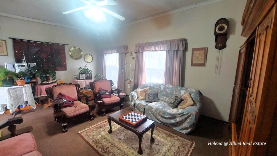 3 Bedroom Property for Sale in Sunnyridge KwaZulu-Natal