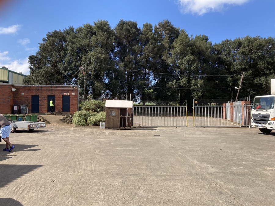 To Let commercial Property for Rent in Waterfall KwaZulu-Natal