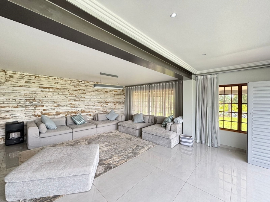 5 Bedroom Property for Sale in Assagay KwaZulu-Natal