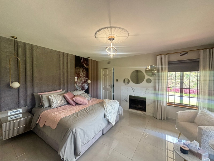 5 Bedroom Property for Sale in Assagay KwaZulu-Natal