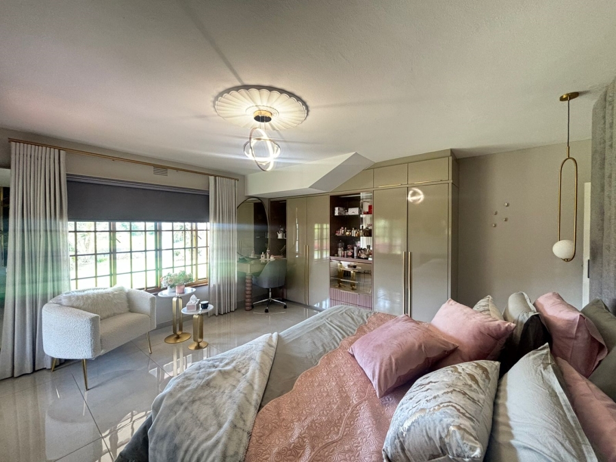 5 Bedroom Property for Sale in Assagay KwaZulu-Natal