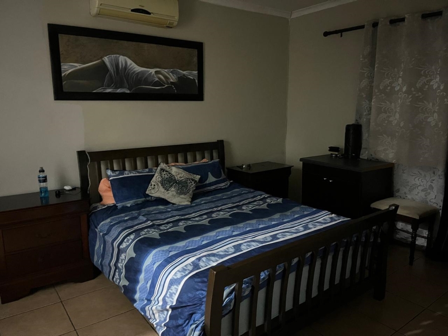 To Let 4 Bedroom Property for Rent in Meer En See KwaZulu-Natal