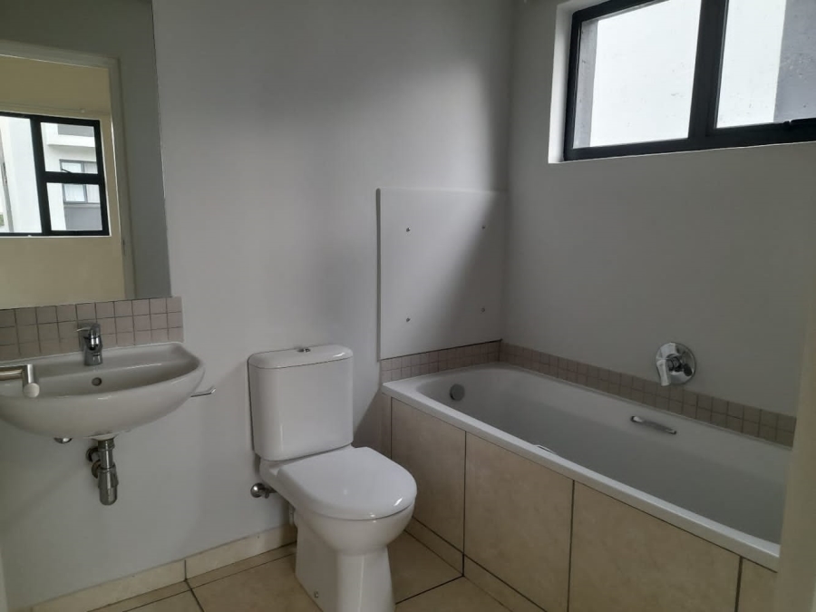 2 Bedroom Property for Sale in Ballitoville KwaZulu-Natal