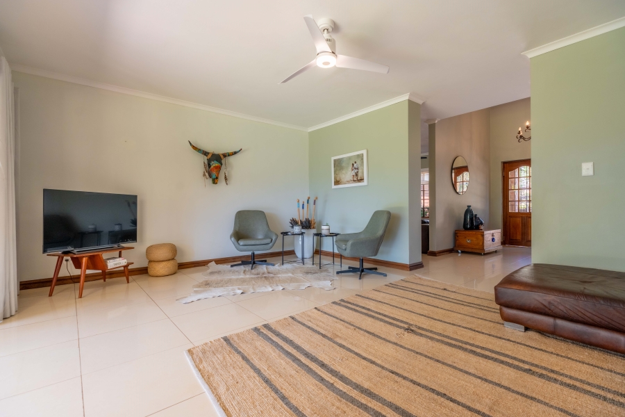 5 Bedroom Property for Sale in Clifton Hill Estate KwaZulu-Natal