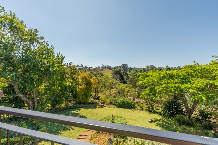 5 Bedroom Property for Sale in Clifton Hill Estate KwaZulu-Natal