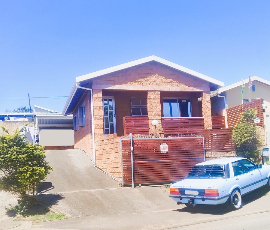 3 Bedroom Property for Sale in Palmview KwaZulu-Natal