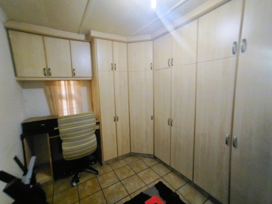 3 Bedroom Property for Sale in Palmview KwaZulu-Natal