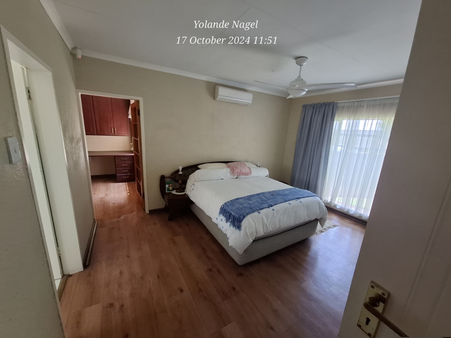 3 Bedroom Property for Sale in Aviary Hill KwaZulu-Natal