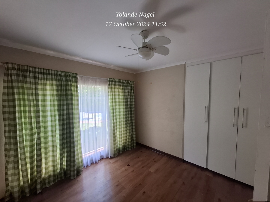 3 Bedroom Property for Sale in Aviary Hill KwaZulu-Natal