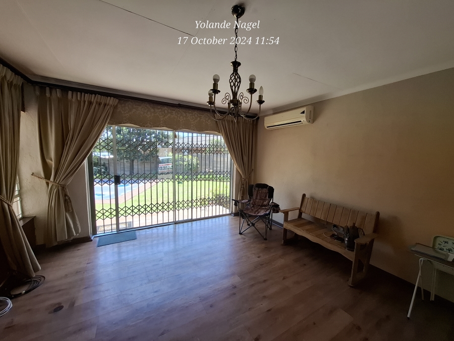 3 Bedroom Property for Sale in Aviary Hill KwaZulu-Natal