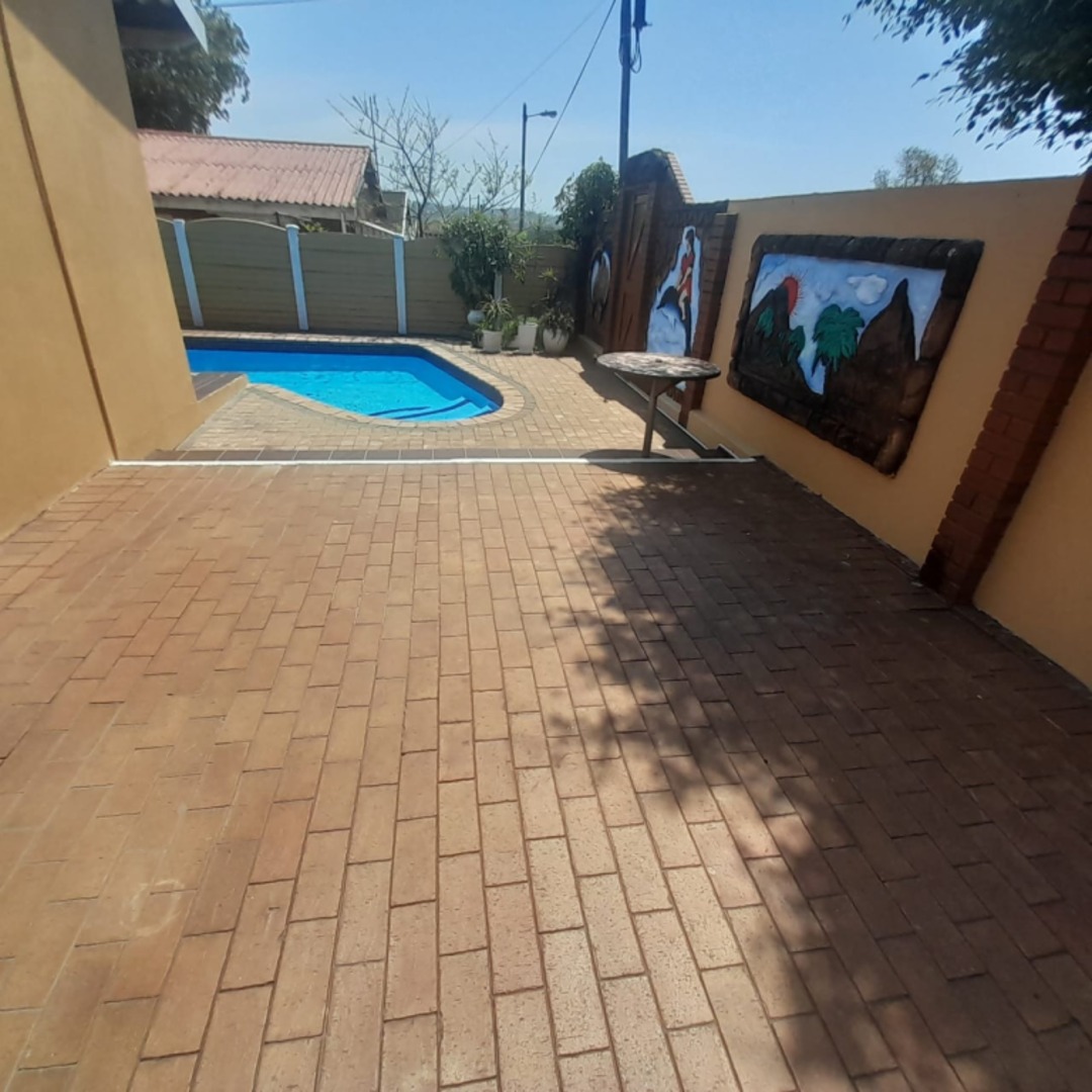 3 Bedroom Property for Sale in Austerville KwaZulu-Natal