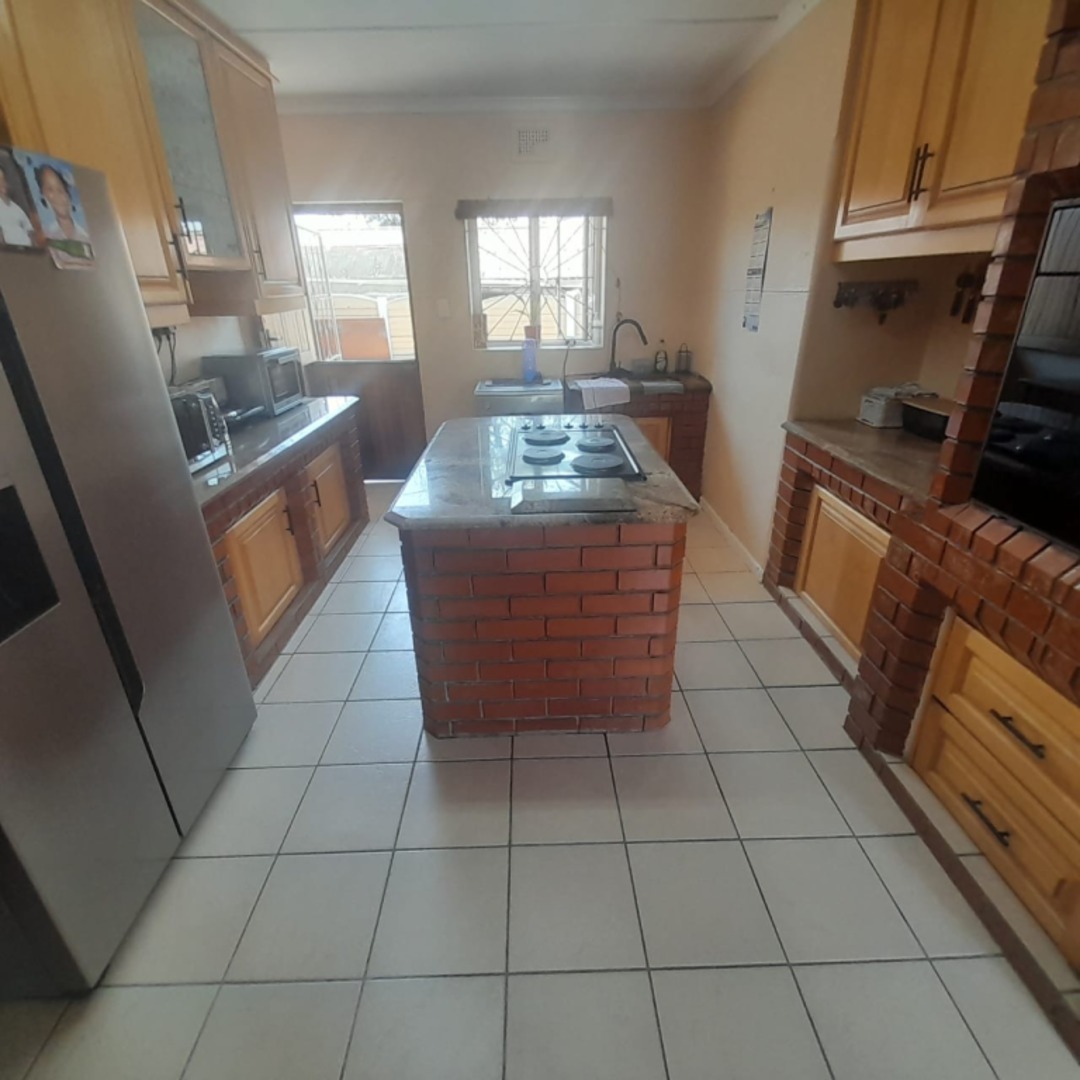 3 Bedroom Property for Sale in Austerville KwaZulu-Natal