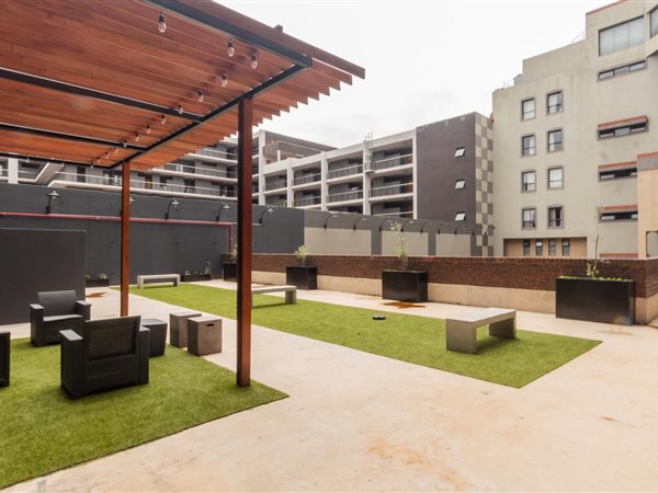 1 Bedroom Property for Sale in New Town Centre KwaZulu-Natal