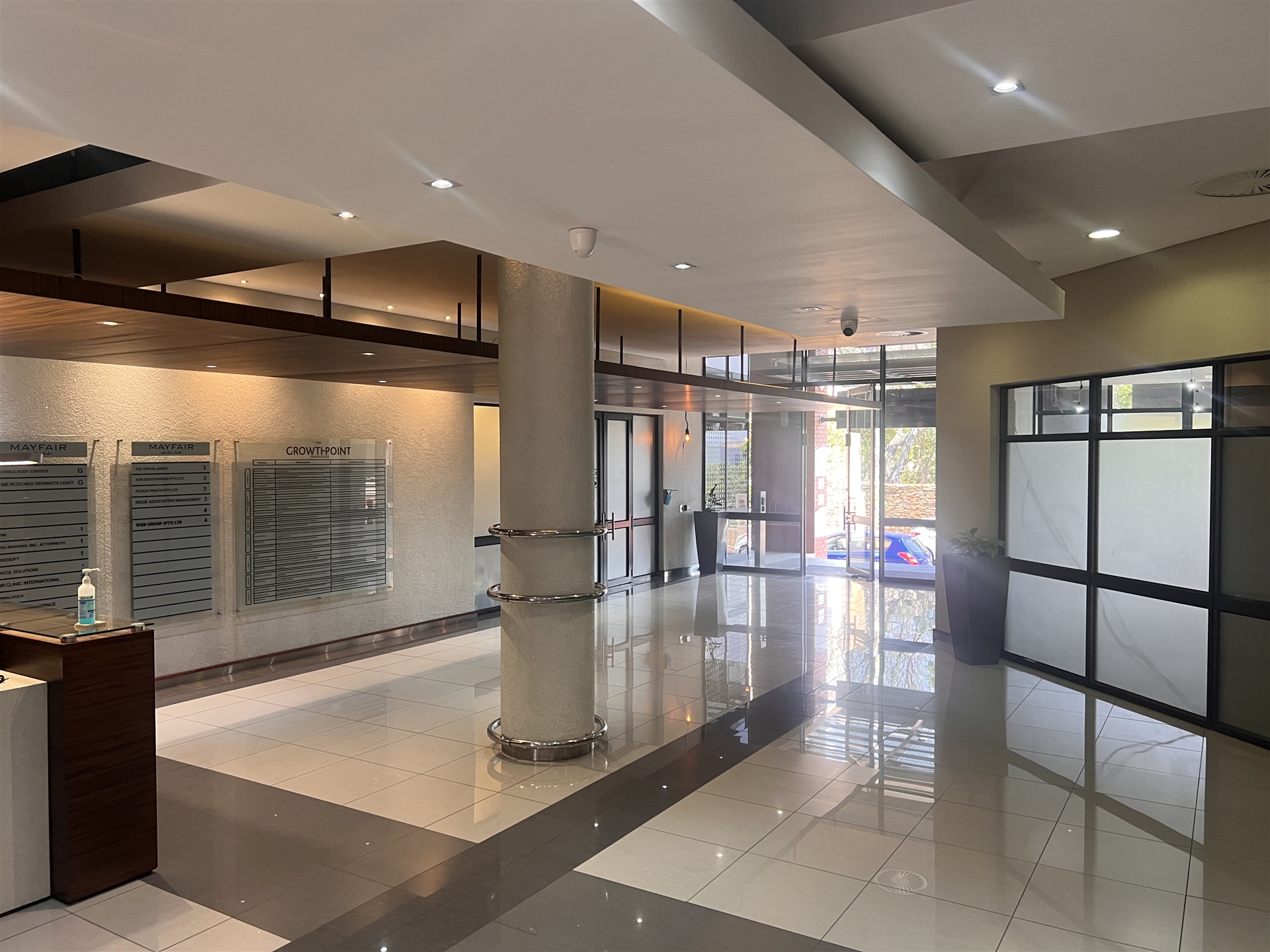 To Let commercial Property for Rent in Umhlanga KwaZulu-Natal