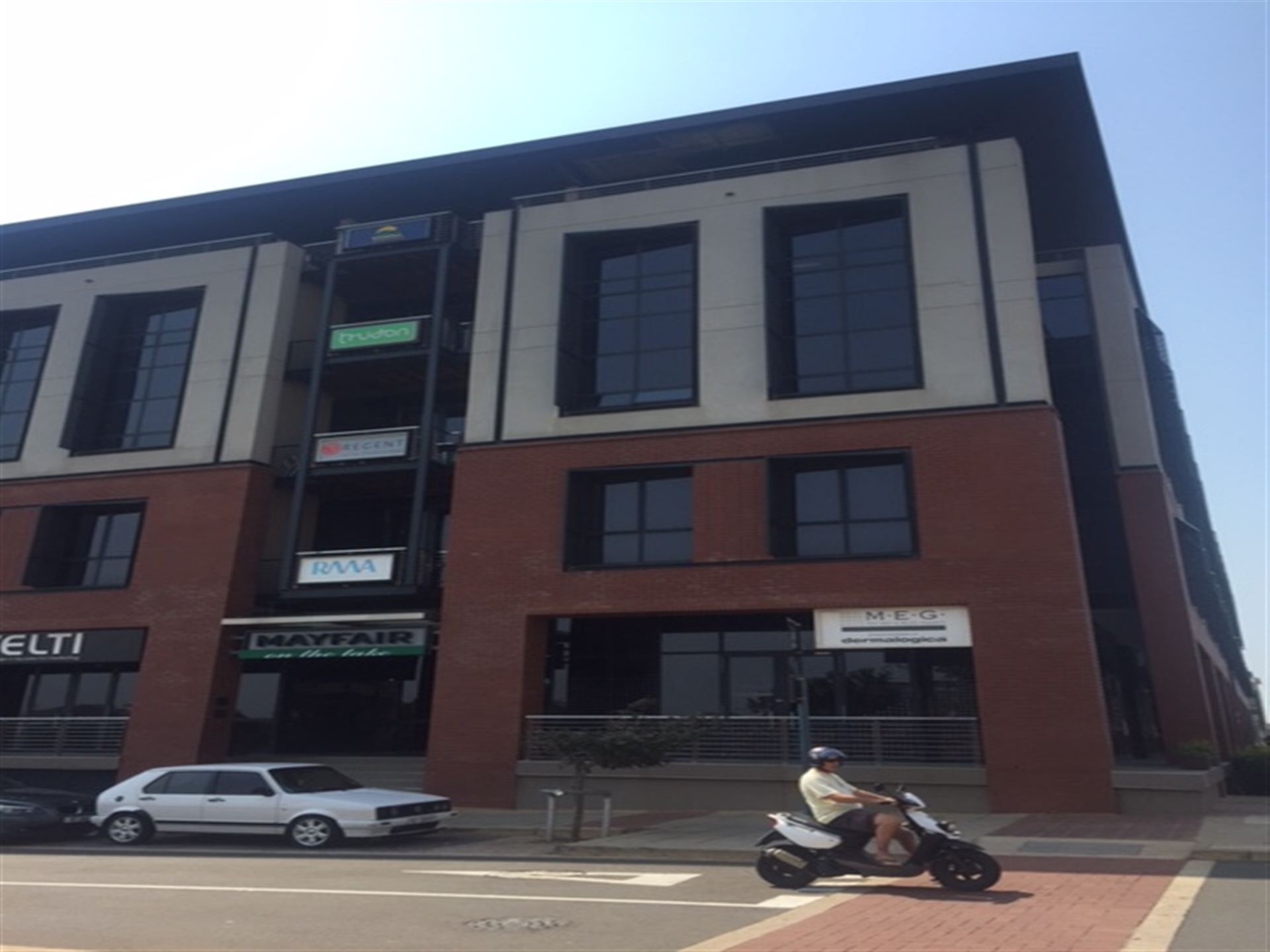 To Let commercial Property for Rent in Umhlanga KwaZulu-Natal