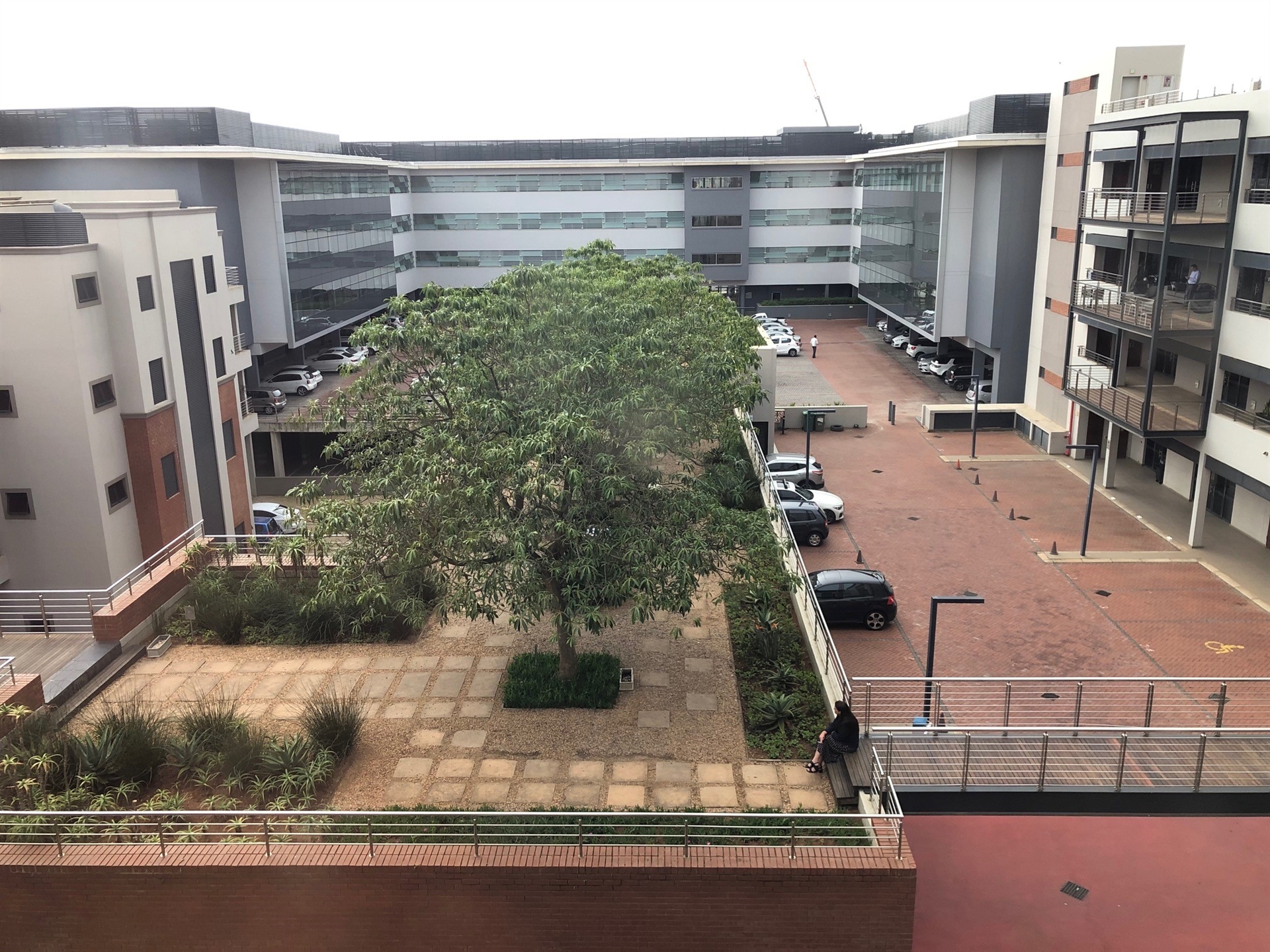 To Let commercial Property for Rent in Umhlanga KwaZulu-Natal