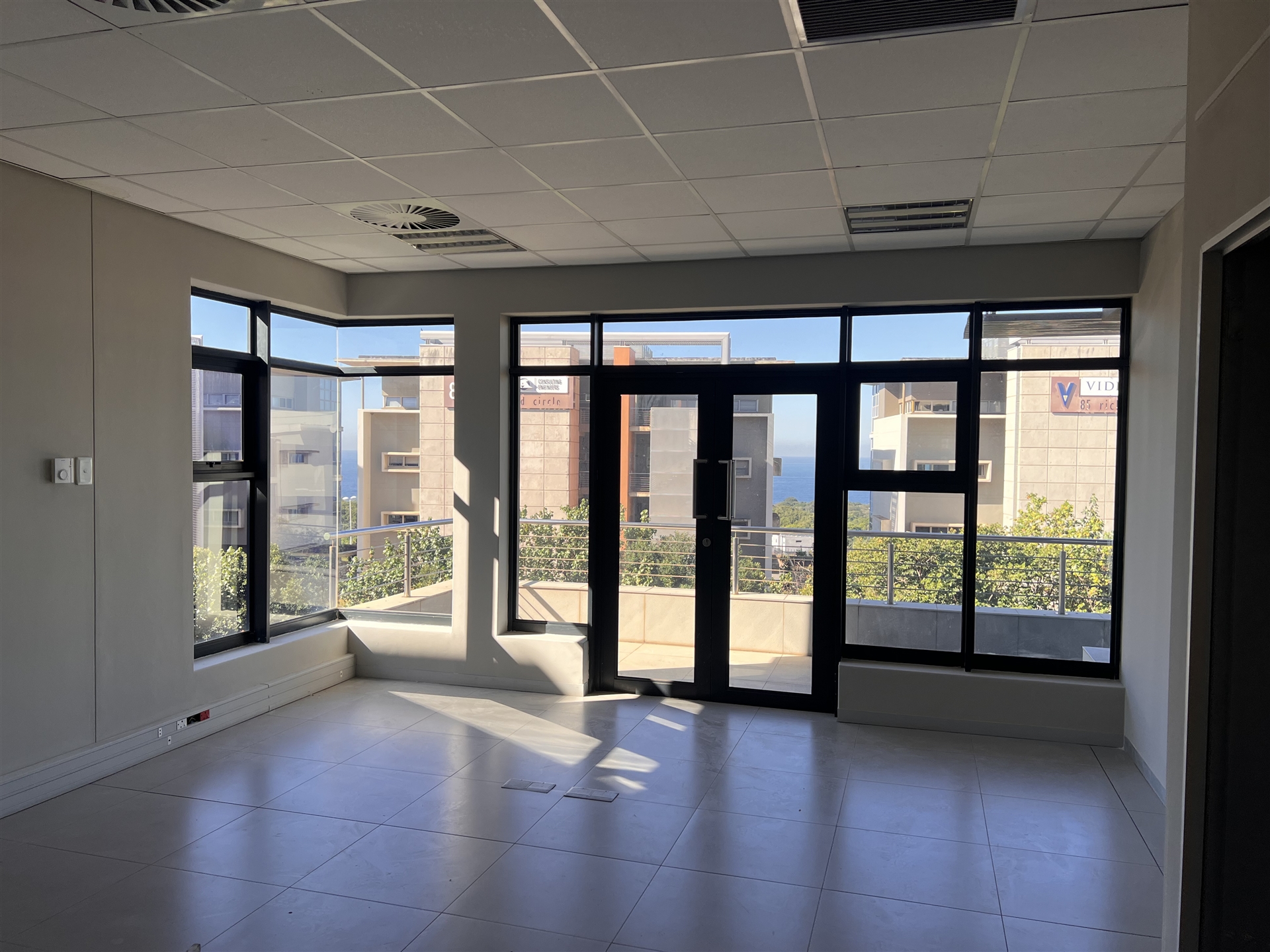 To Let commercial Property for Rent in Umhlanga Ridgeside KwaZulu-Natal