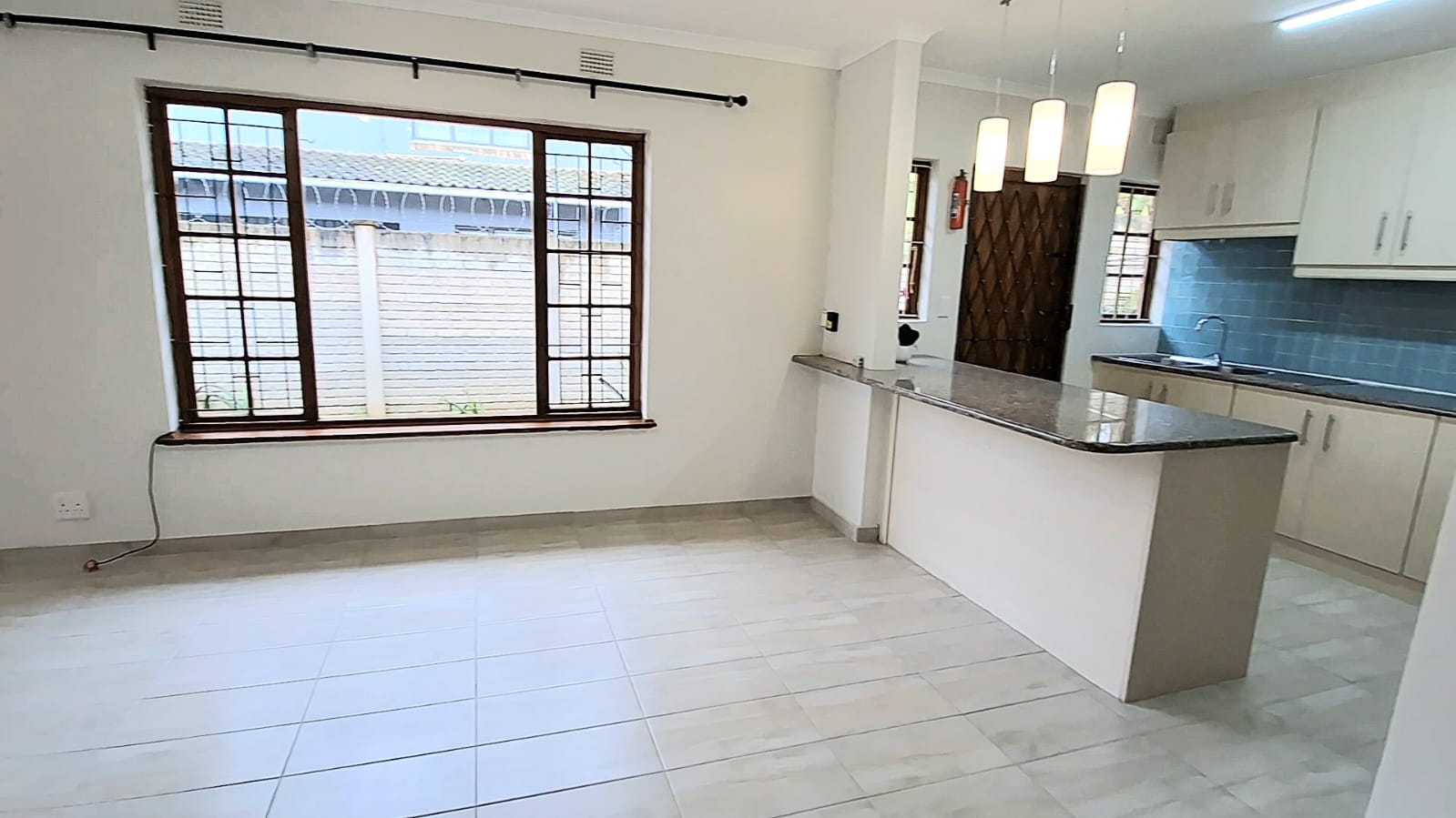 3 Bedroom Property for Sale in Amanzimtoti KwaZulu-Natal