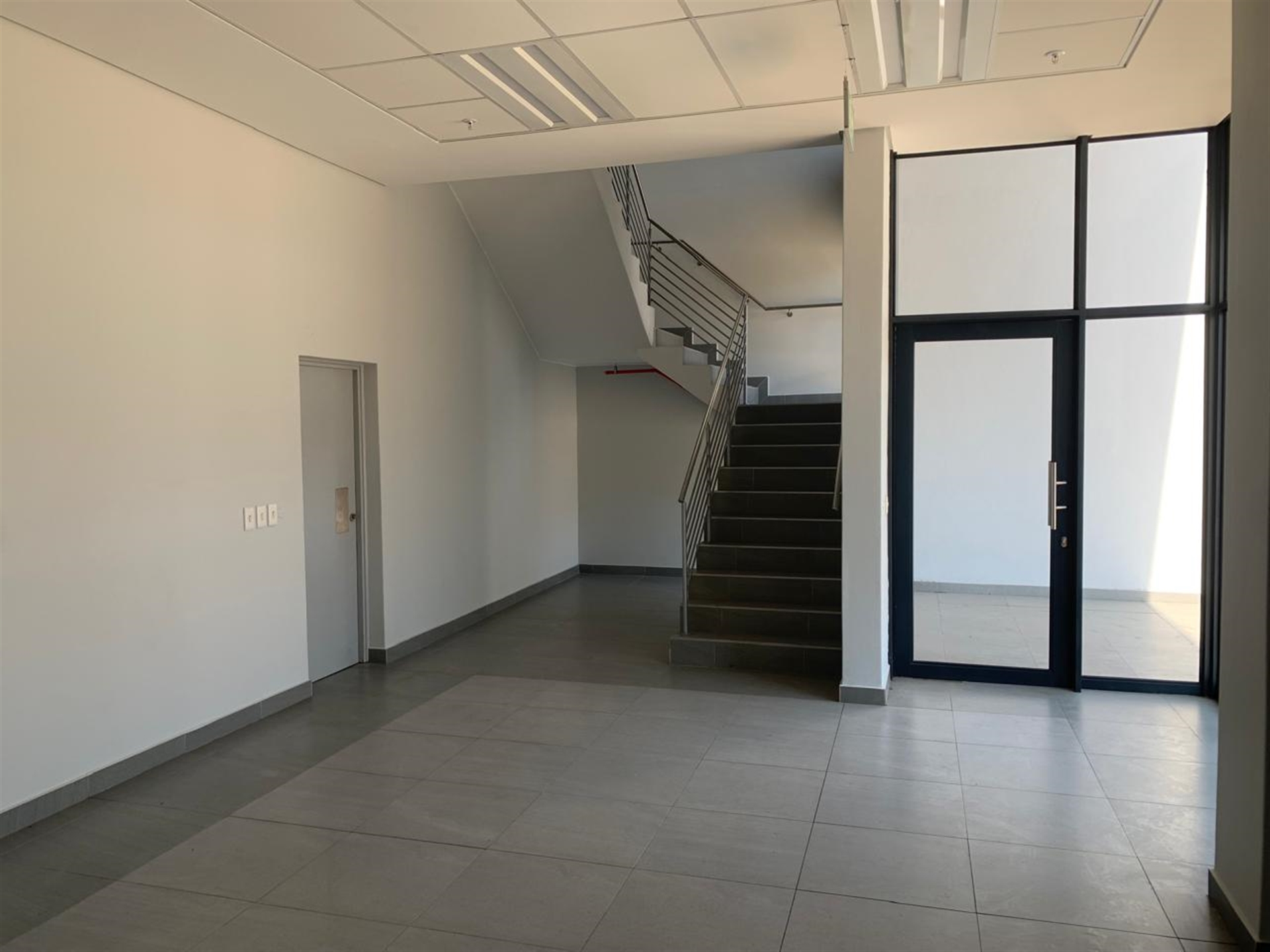 To Let commercial Property for Rent in Mount Edgecombe KwaZulu-Natal