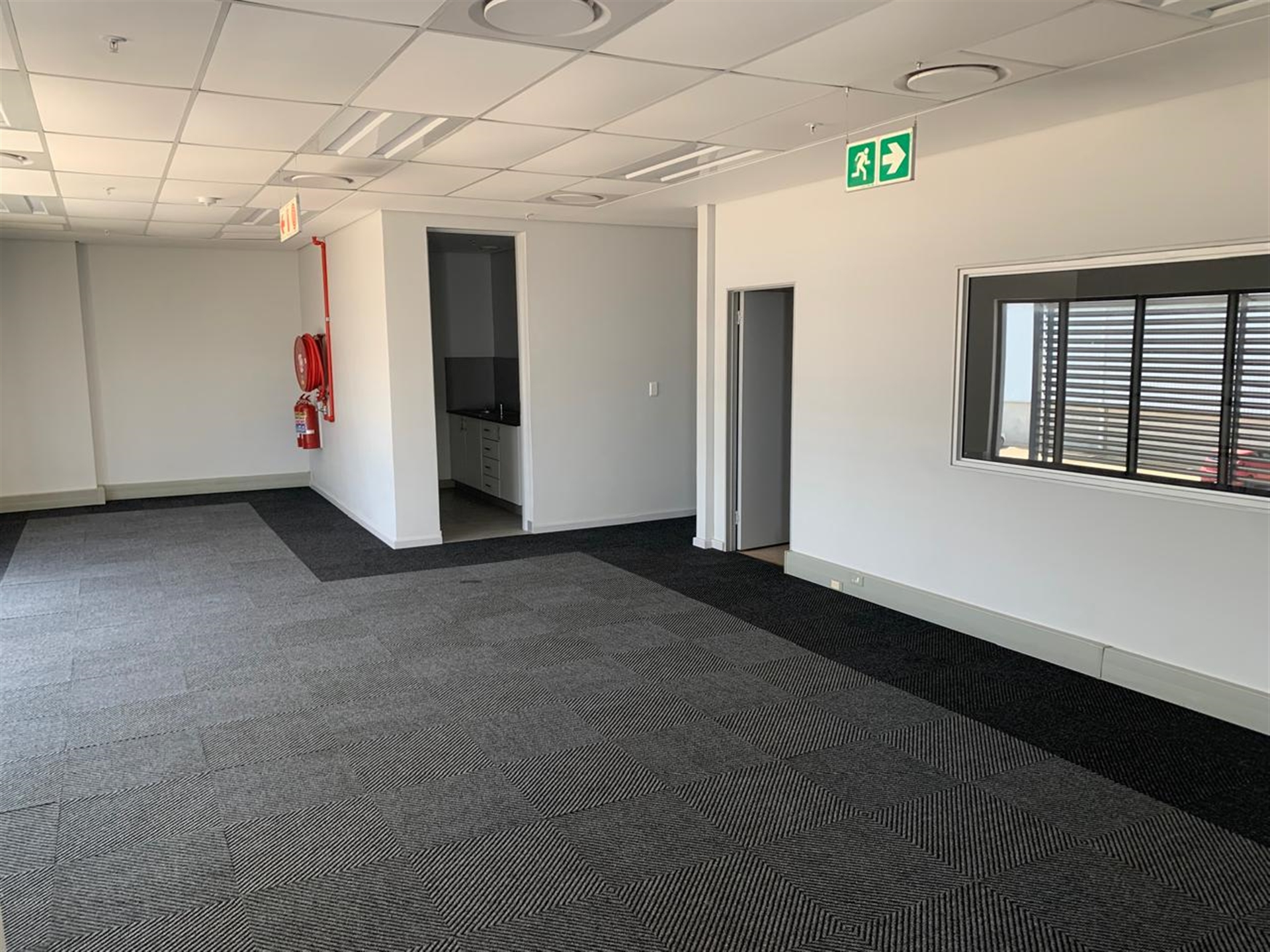 To Let commercial Property for Rent in Mount Edgecombe KwaZulu-Natal