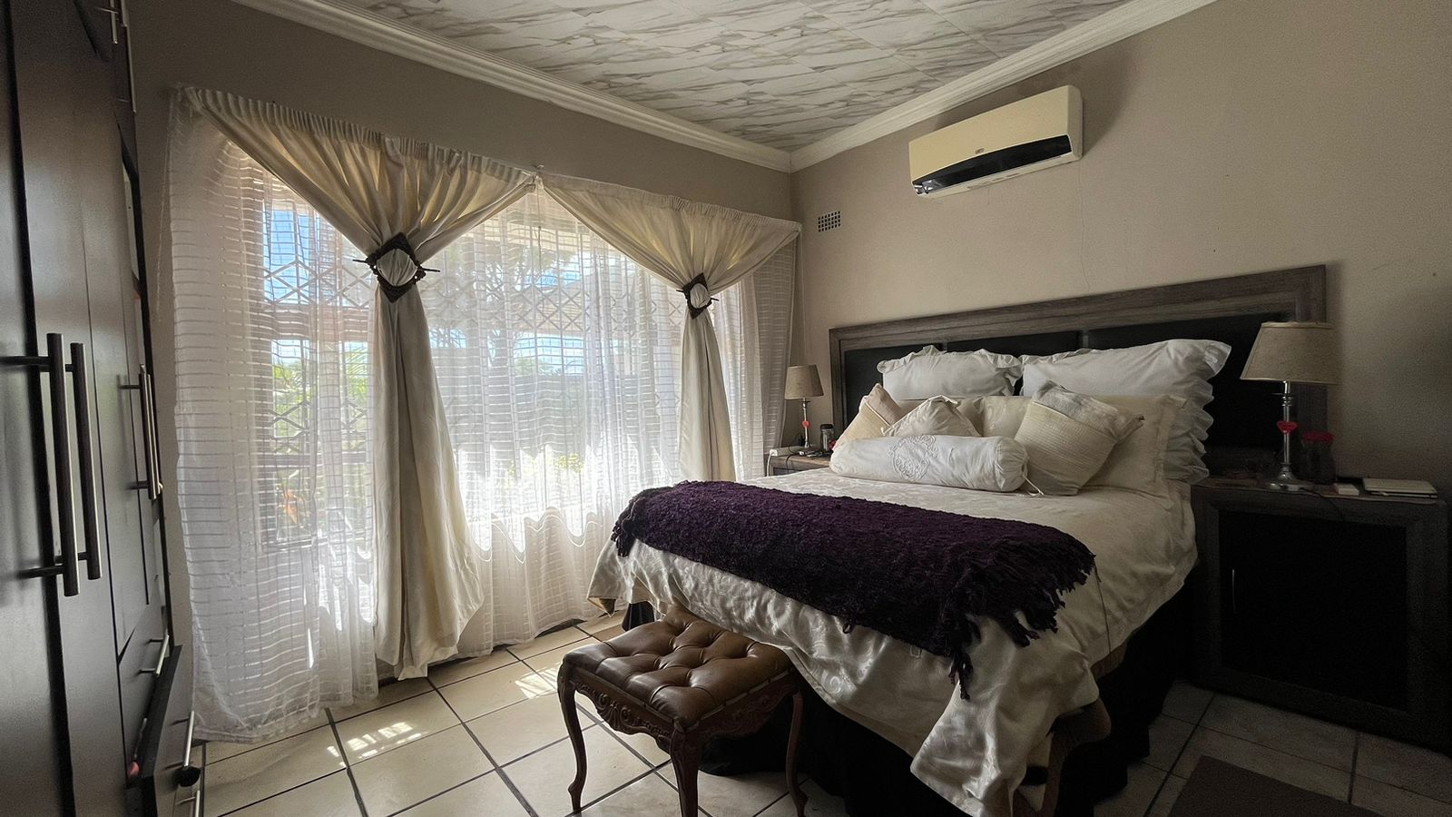 4 Bedroom Property for Sale in Esikhawini KwaZulu-Natal