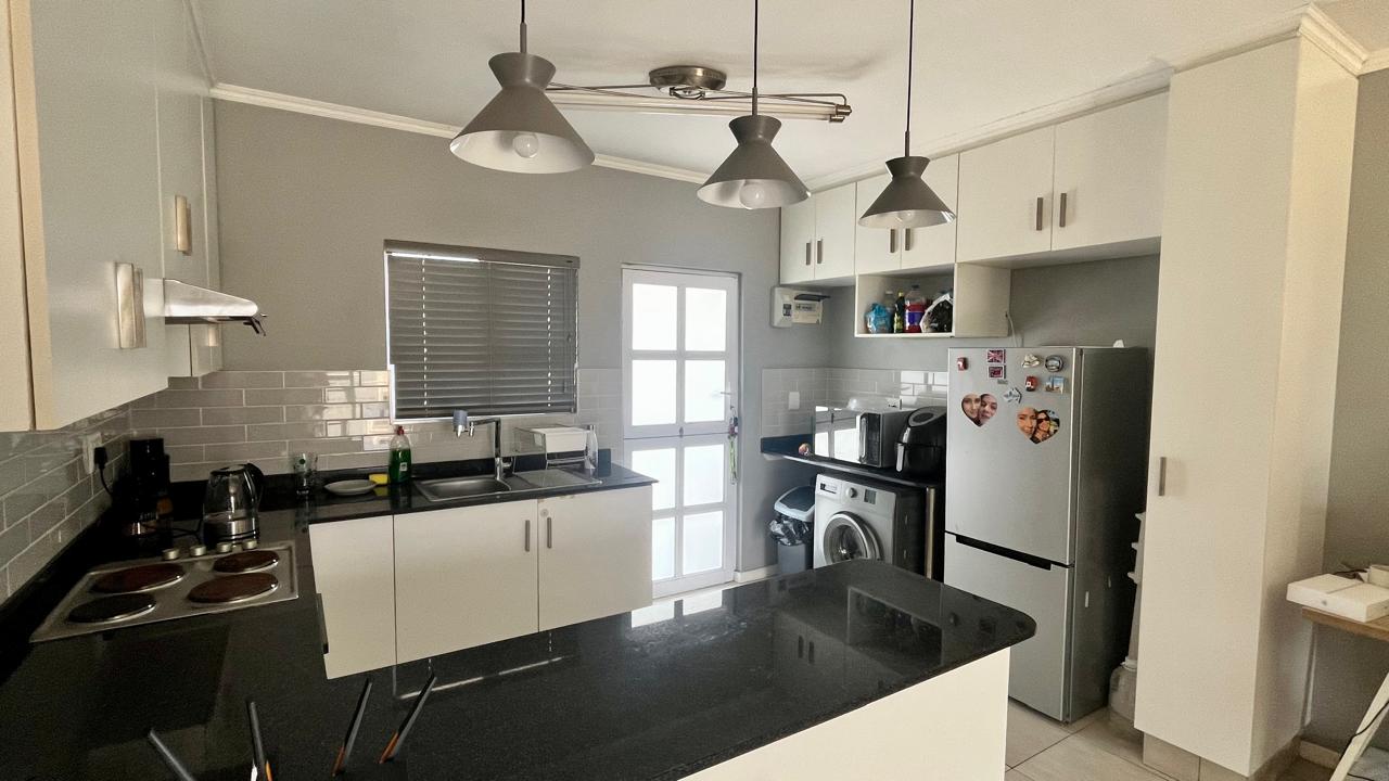 2 Bedroom Property for Sale in Manor Estates KwaZulu-Natal