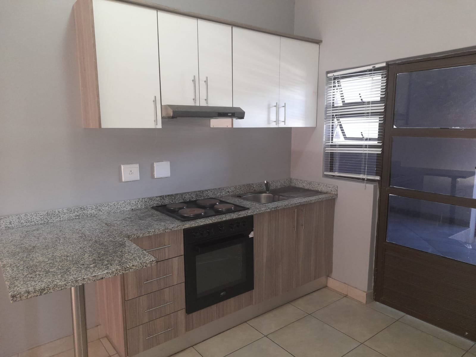 To Let 2 Bedroom Property for Rent in Montclair KwaZulu-Natal