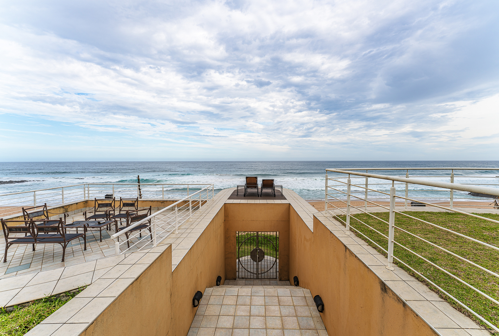 5 Bedroom Property for Sale in Shakas Rock KwaZulu-Natal