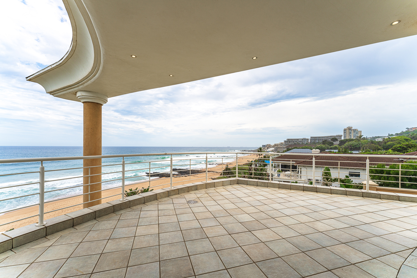 5 Bedroom Property for Sale in Shakas Rock KwaZulu-Natal