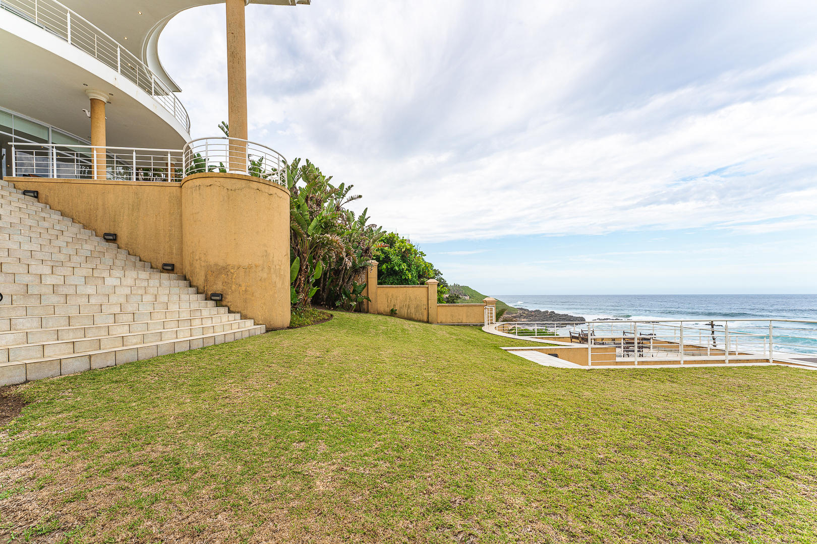 5 Bedroom Property for Sale in Shakas Rock KwaZulu-Natal