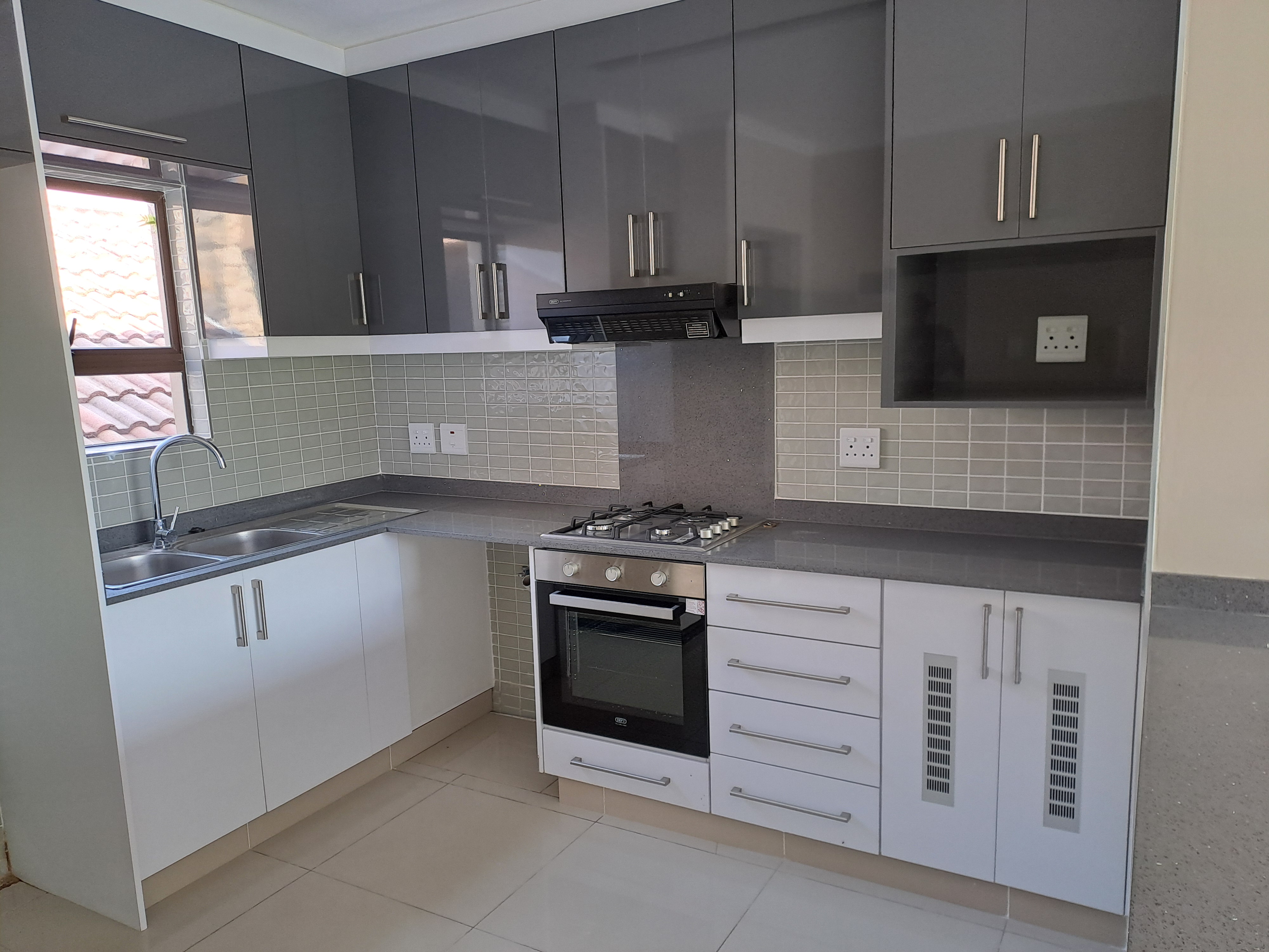 To Let 3 Bedroom Property for Rent in Westbrook KwaZulu-Natal