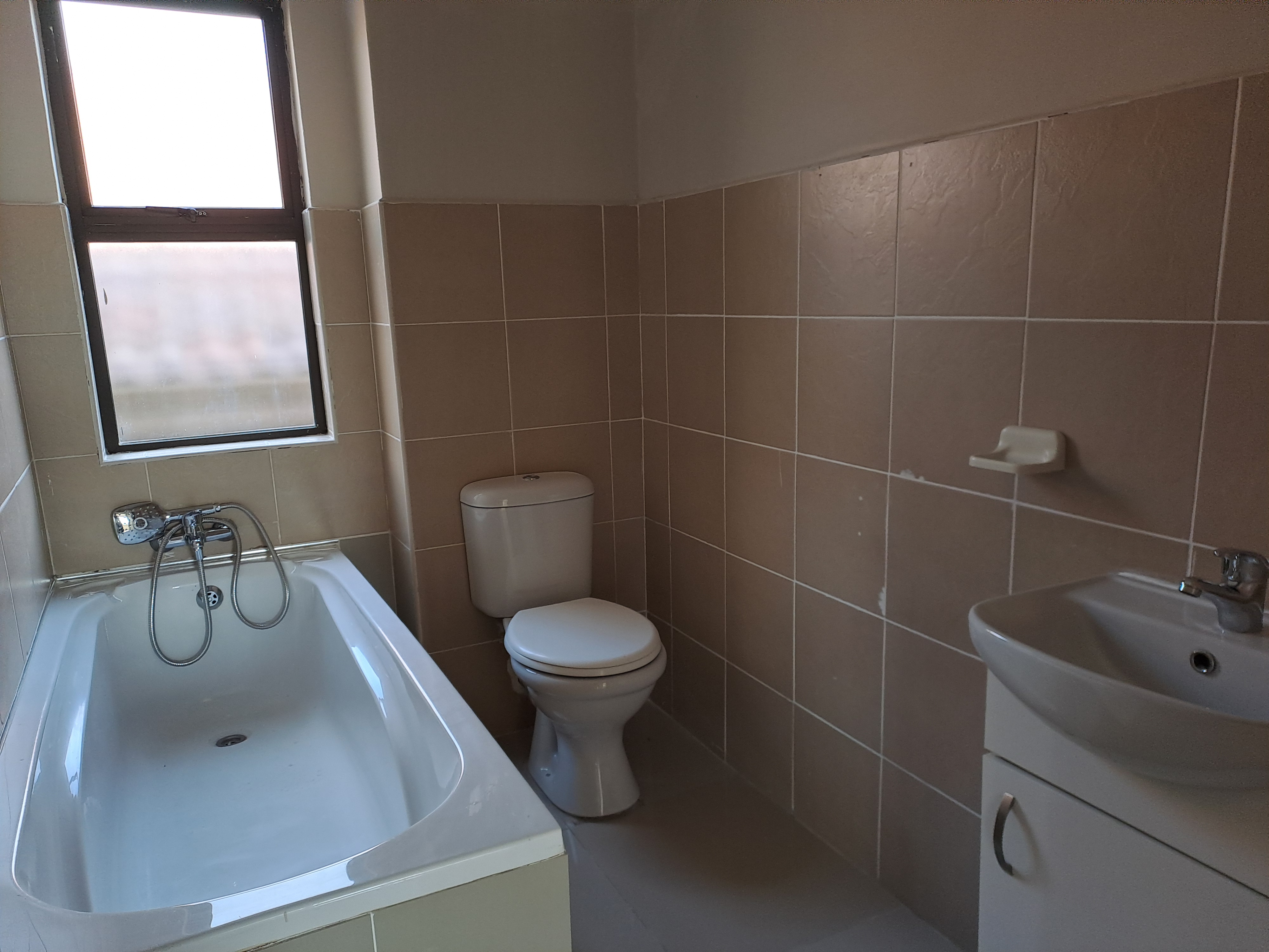 To Let 3 Bedroom Property for Rent in Westbrook KwaZulu-Natal