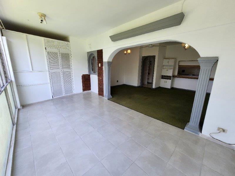 2 Bedroom Property for Sale in Pinetown KwaZulu-Natal