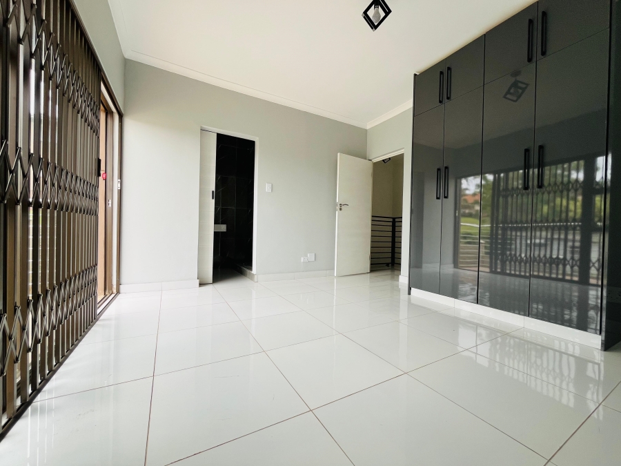 To Let 3 Bedroom Property for Rent in Bluff KwaZulu-Natal