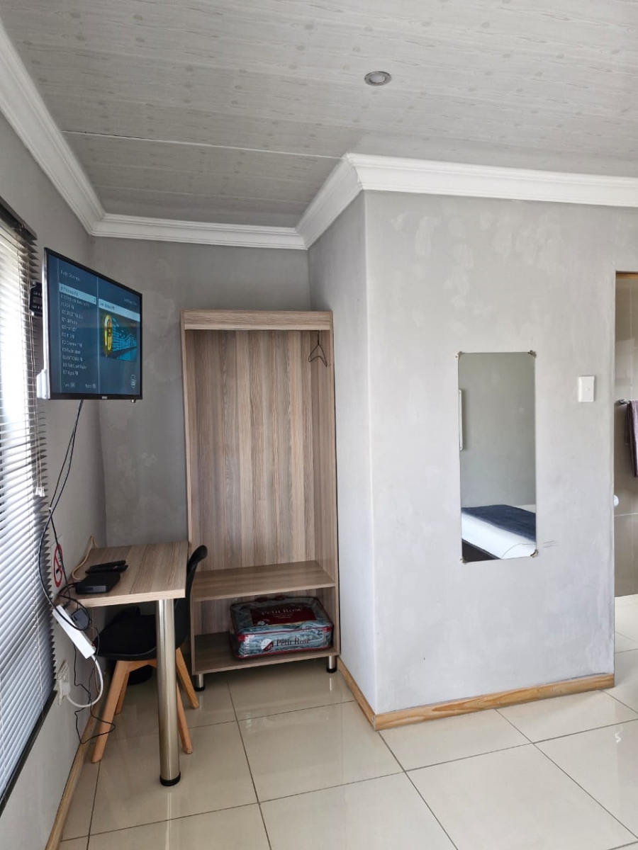 9 Bedroom Property for Sale in Glencoe KwaZulu-Natal