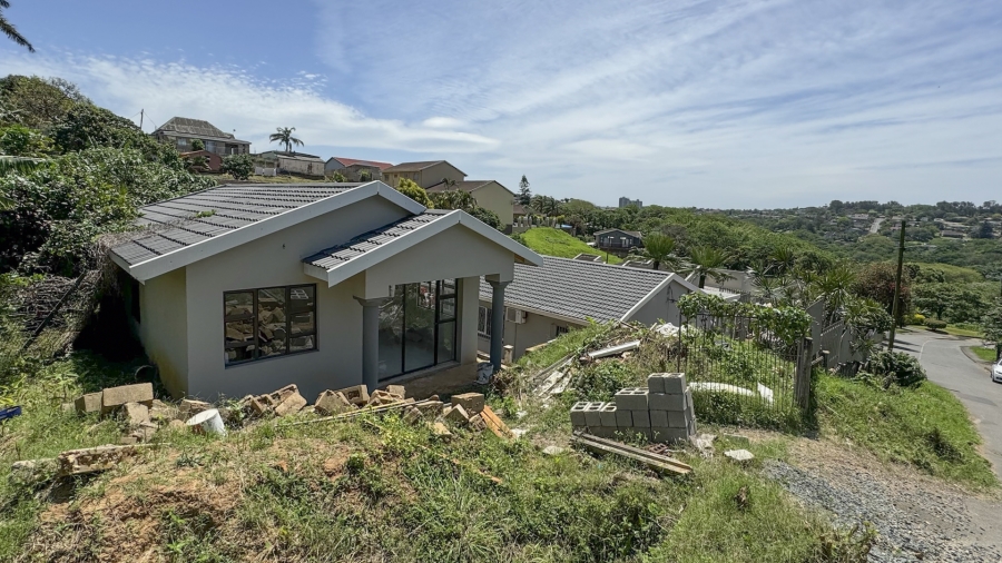 6 Bedroom Property for Sale in Sea View KwaZulu-Natal