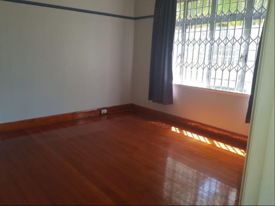 2 Bedroom Property for Sale in Glenwood KwaZulu-Natal