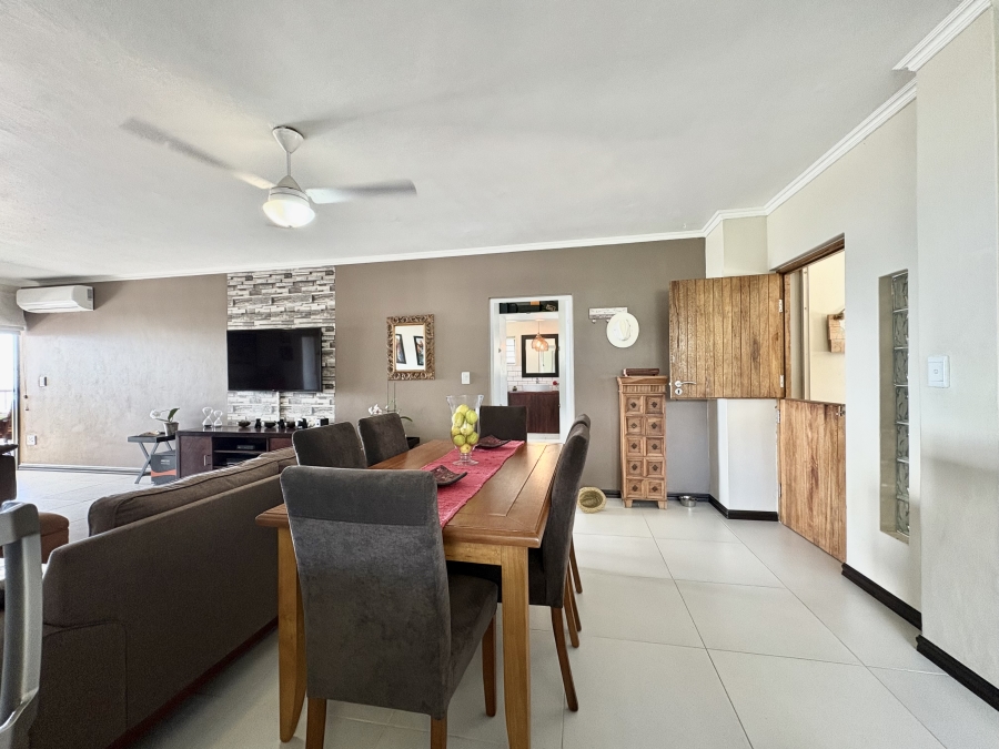 3 Bedroom Property for Sale in Westbrook KwaZulu-Natal