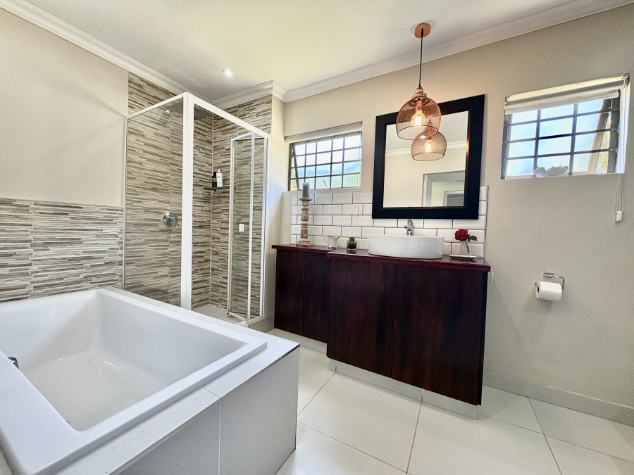 3 Bedroom Property for Sale in Westbrook KwaZulu-Natal