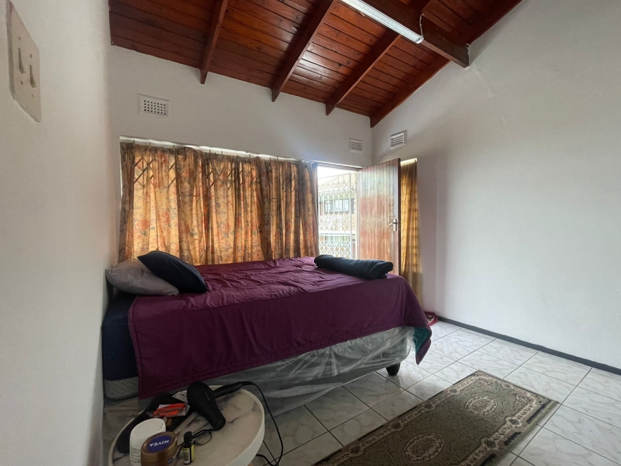 To Let 4 Bedroom Property for Rent in Escombe KwaZulu-Natal