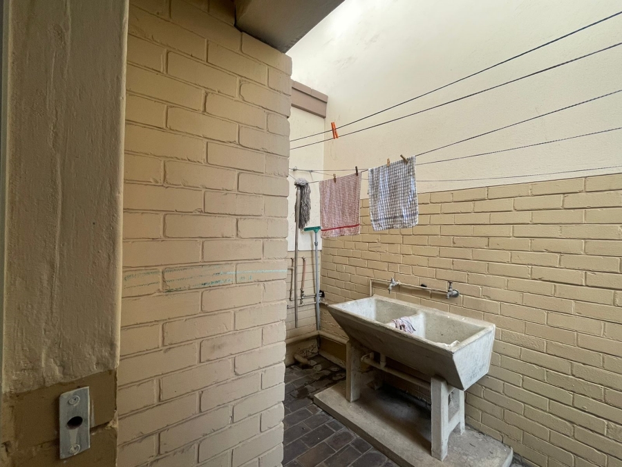 To Let 4 Bedroom Property for Rent in Escombe KwaZulu-Natal