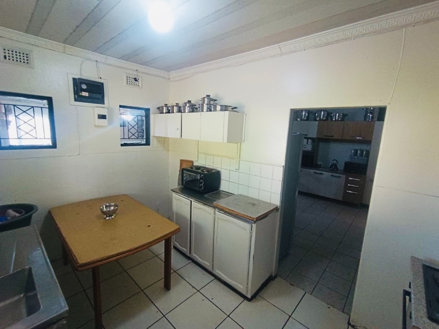 3 Bedroom Property for Sale in Montclair KwaZulu-Natal