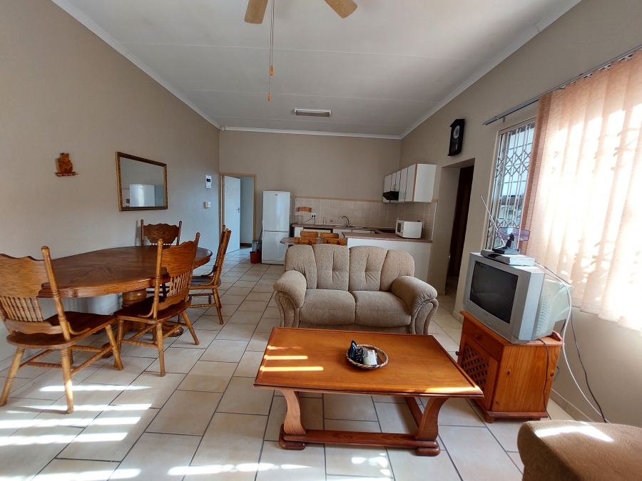 To Let 2 Bedroom Property for Rent in Margate KwaZulu-Natal