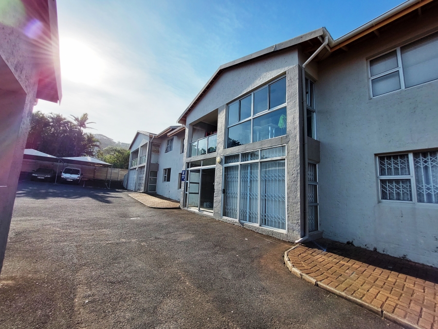 To Let 2 Bedroom Property for Rent in Margate KwaZulu-Natal