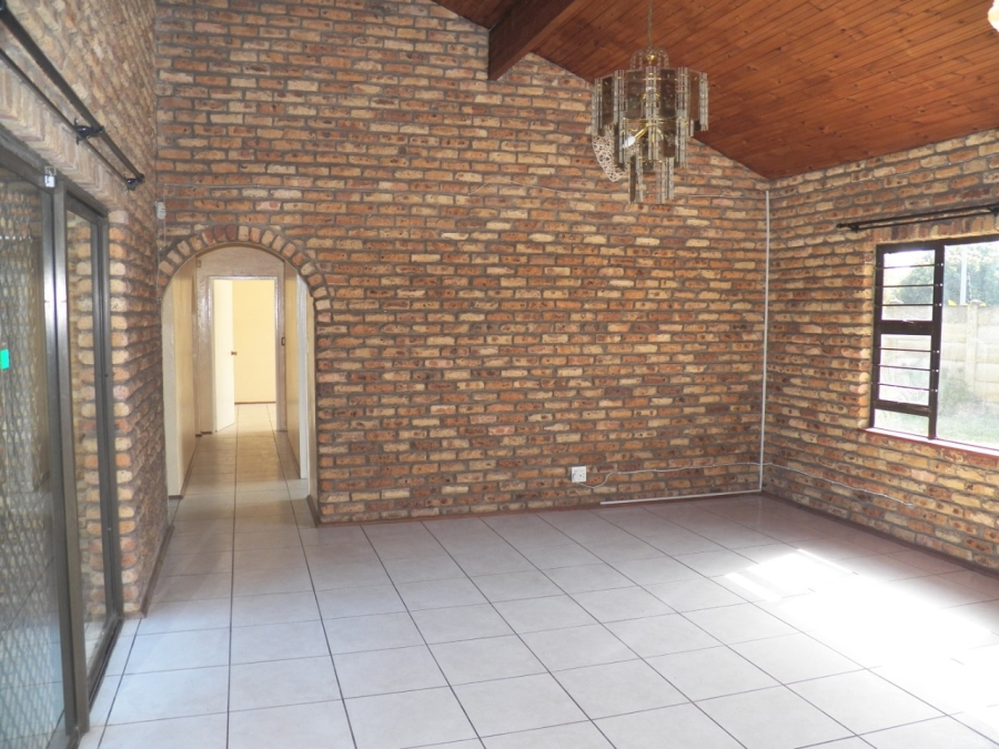 To Let 4 Bedroom Property for Rent in Meer En See KwaZulu-Natal