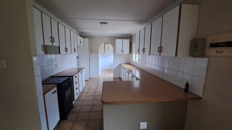 To Let 4 Bedroom Property for Rent in Veld En Vlei KwaZulu-Natal